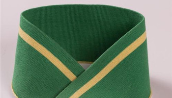 為什么T恤的羅紋領(lǐng)水洗后會出現(xiàn)卷曲？